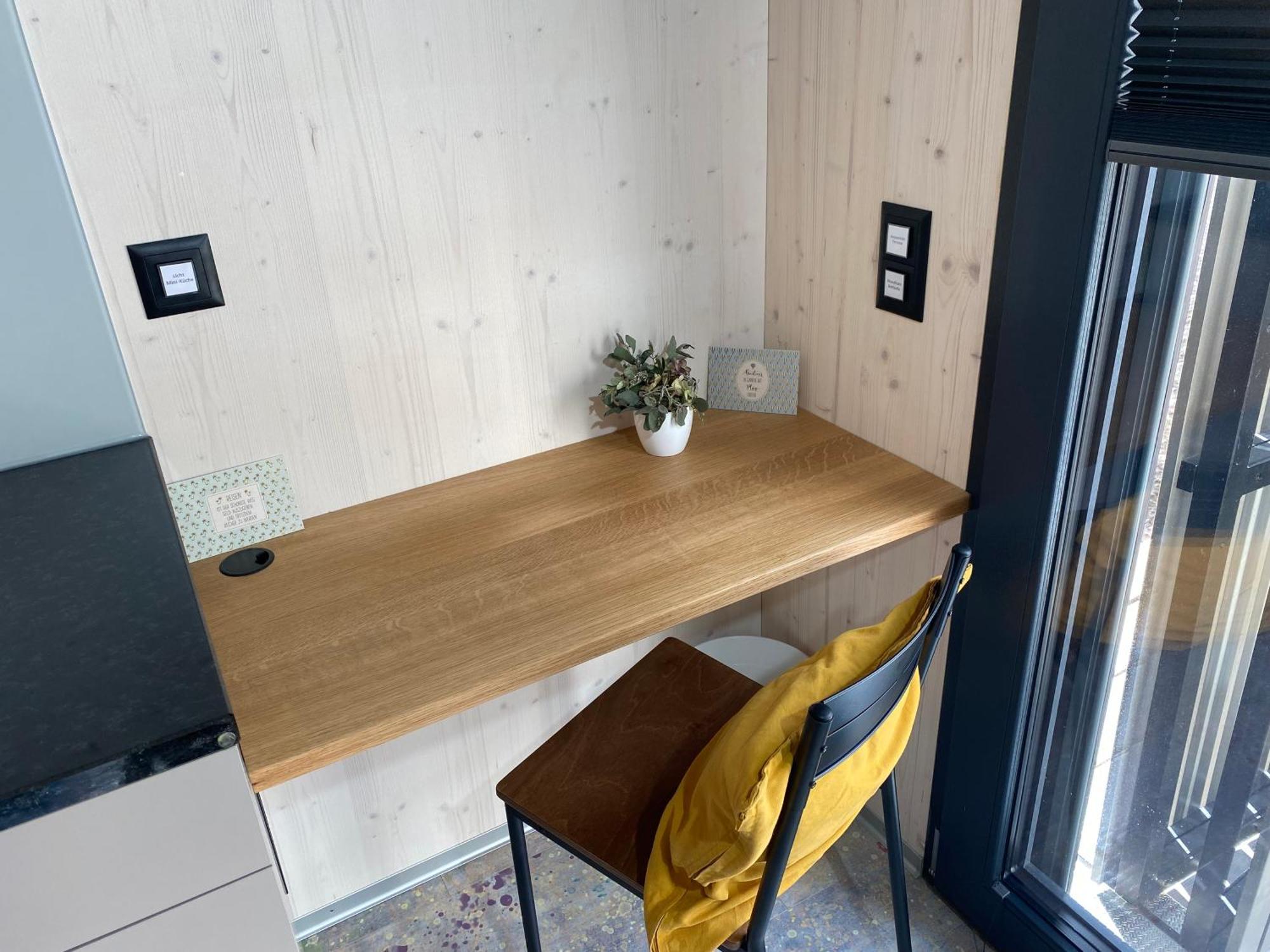 Auf Wolke 7 - Gaeste-Studio Im Mini House In Ch-4556 Aeschi So Exterior photo